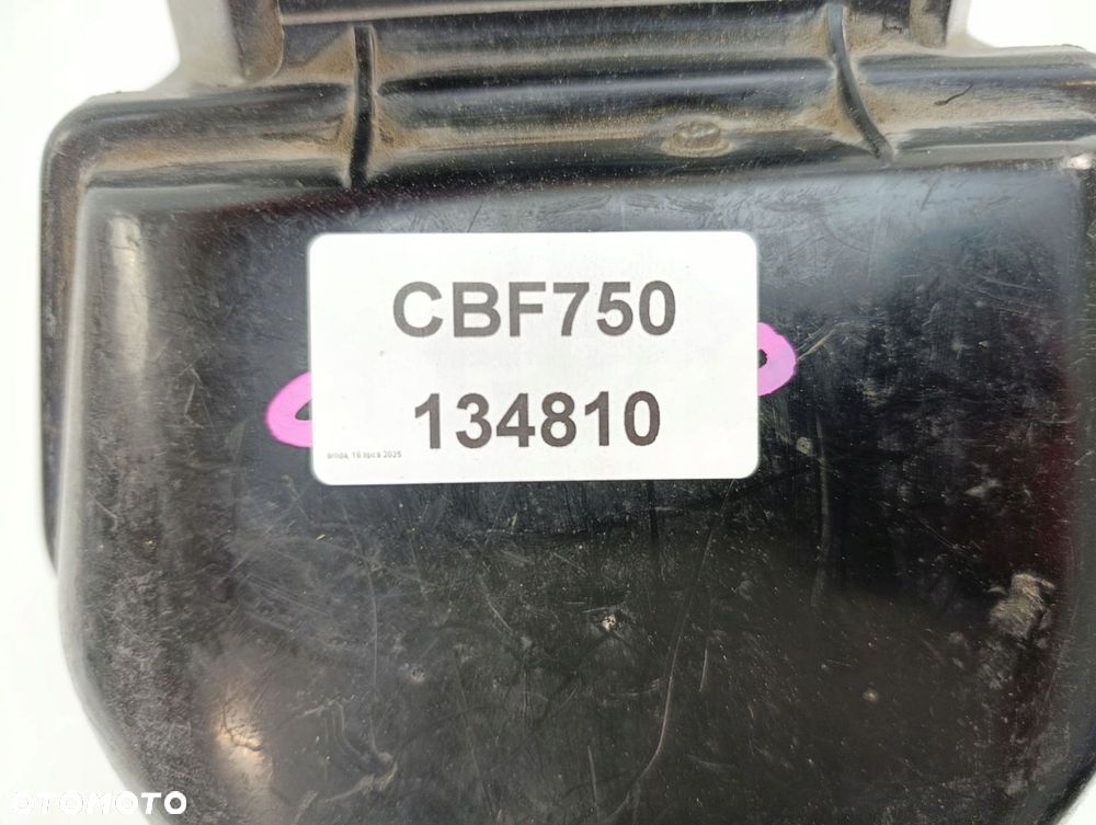 HONDA CBF 750 WYPEŁNIENIE SCHOWEK - 6