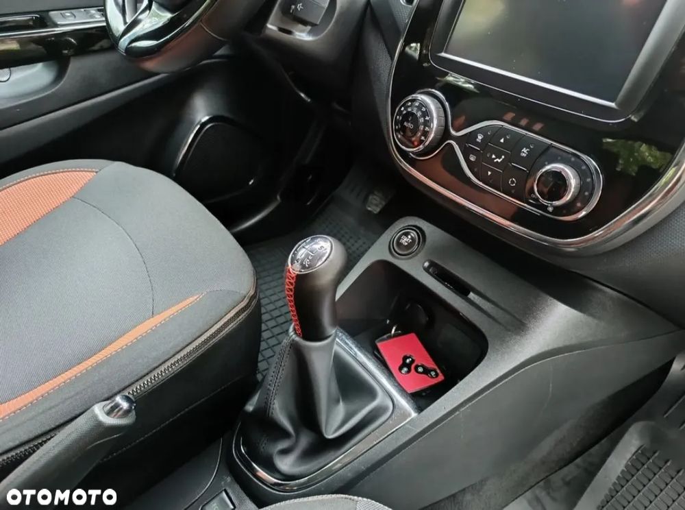 Renault Captur (ENERGY) TCe 90 INTENS - 32