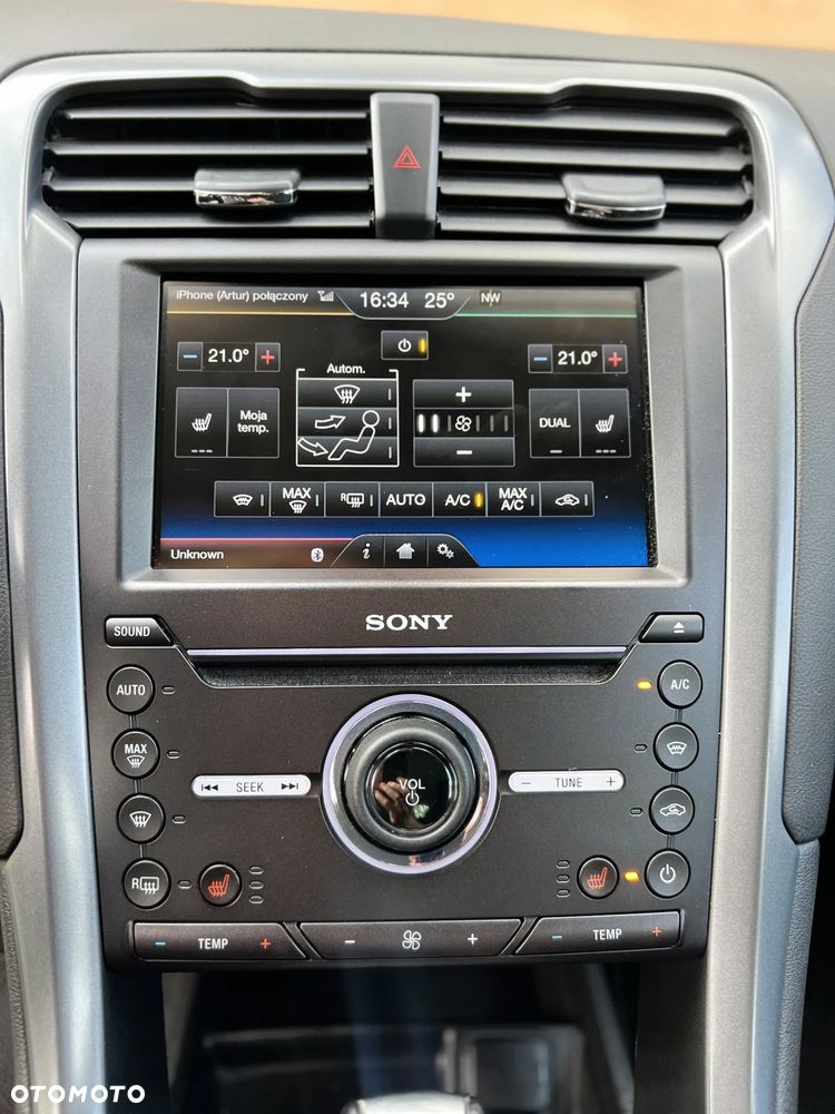 Ford Mondeo - 26