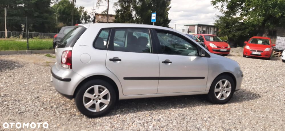 Volkswagen Polo - 24