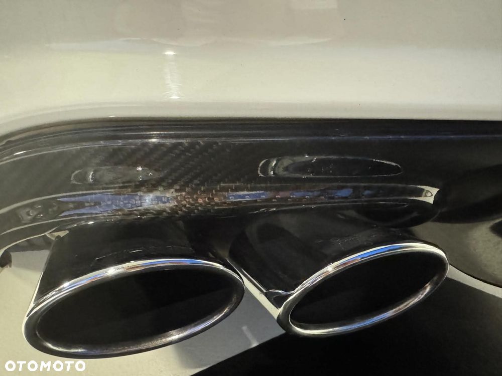 Mercedes-Benz Klasa C 63 AMG 7G-TRONIC Performance Plus SPORT EDITION - 11