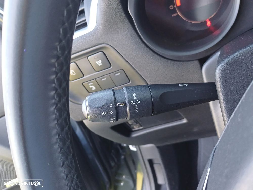 Citroën C4 1.6 HDi Exclusive - 21