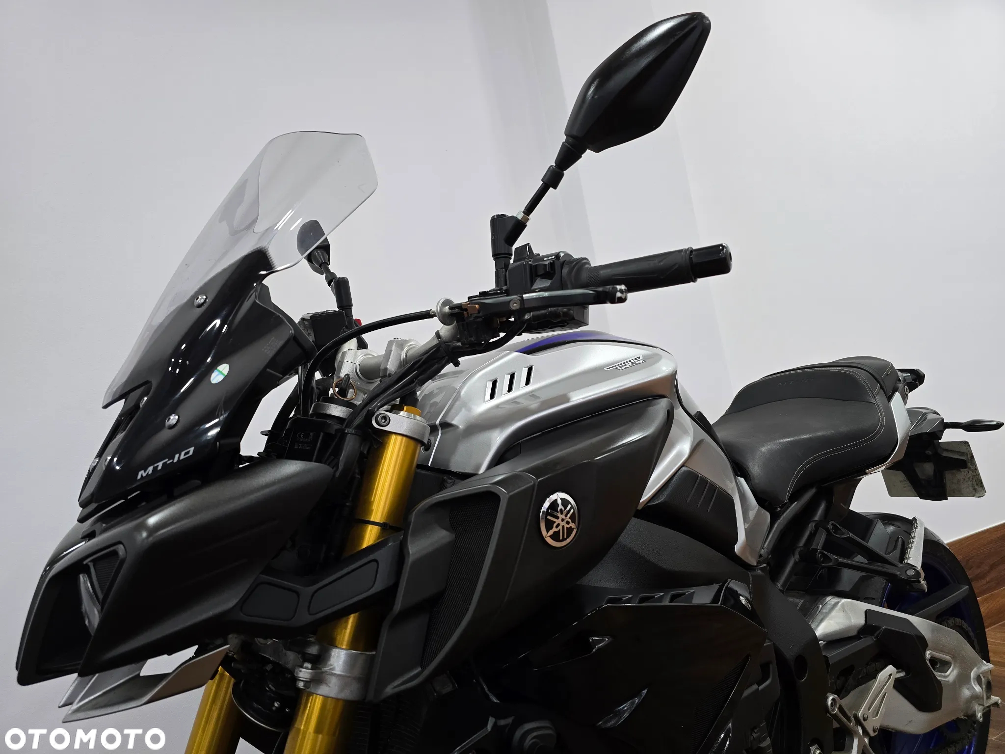 Yamaha MT - 4
