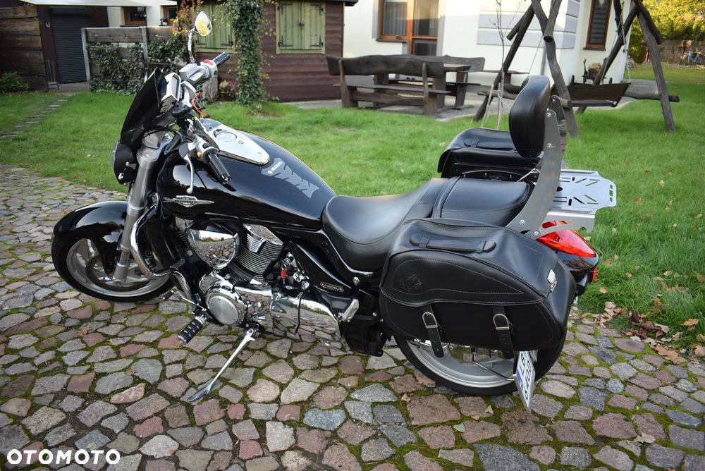 Suzuki Intruder - 6