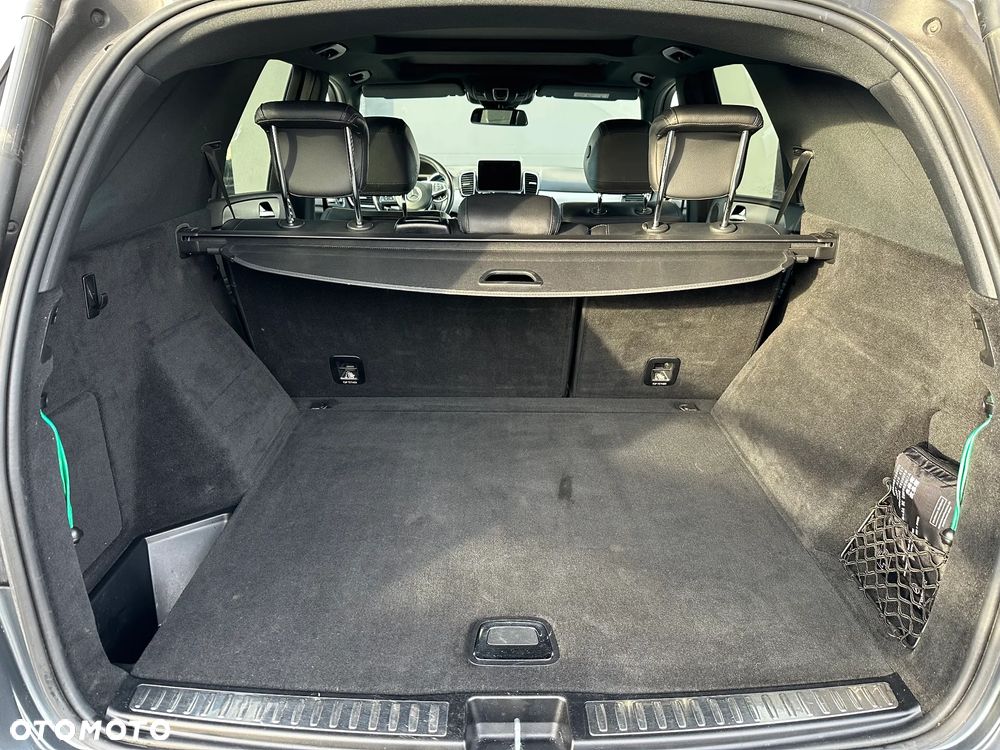 Mercedes-Benz GLE - 16