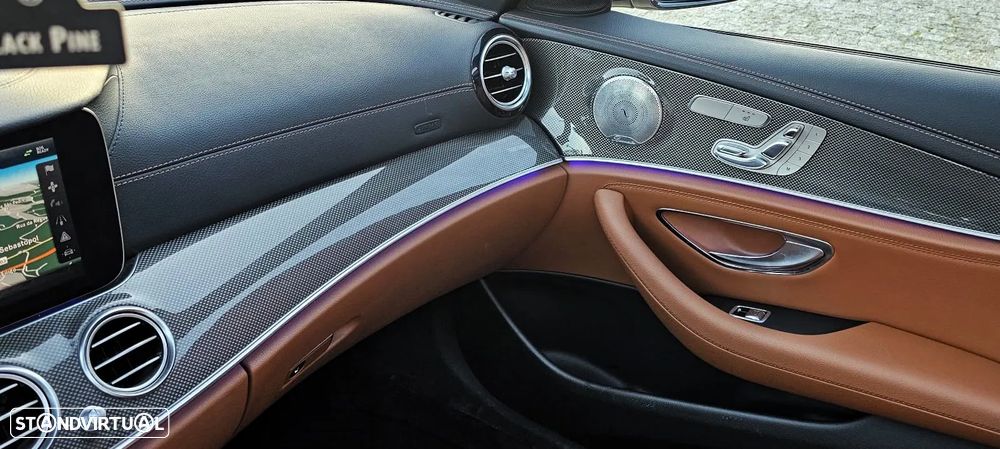 Mercedes-Benz E 220 d AMG Line - 45