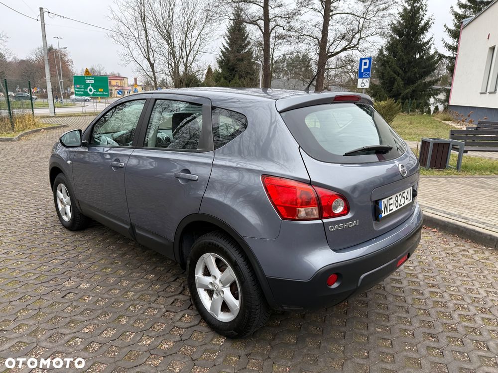 Nissan Qashqai 1.6 Tekna - 2