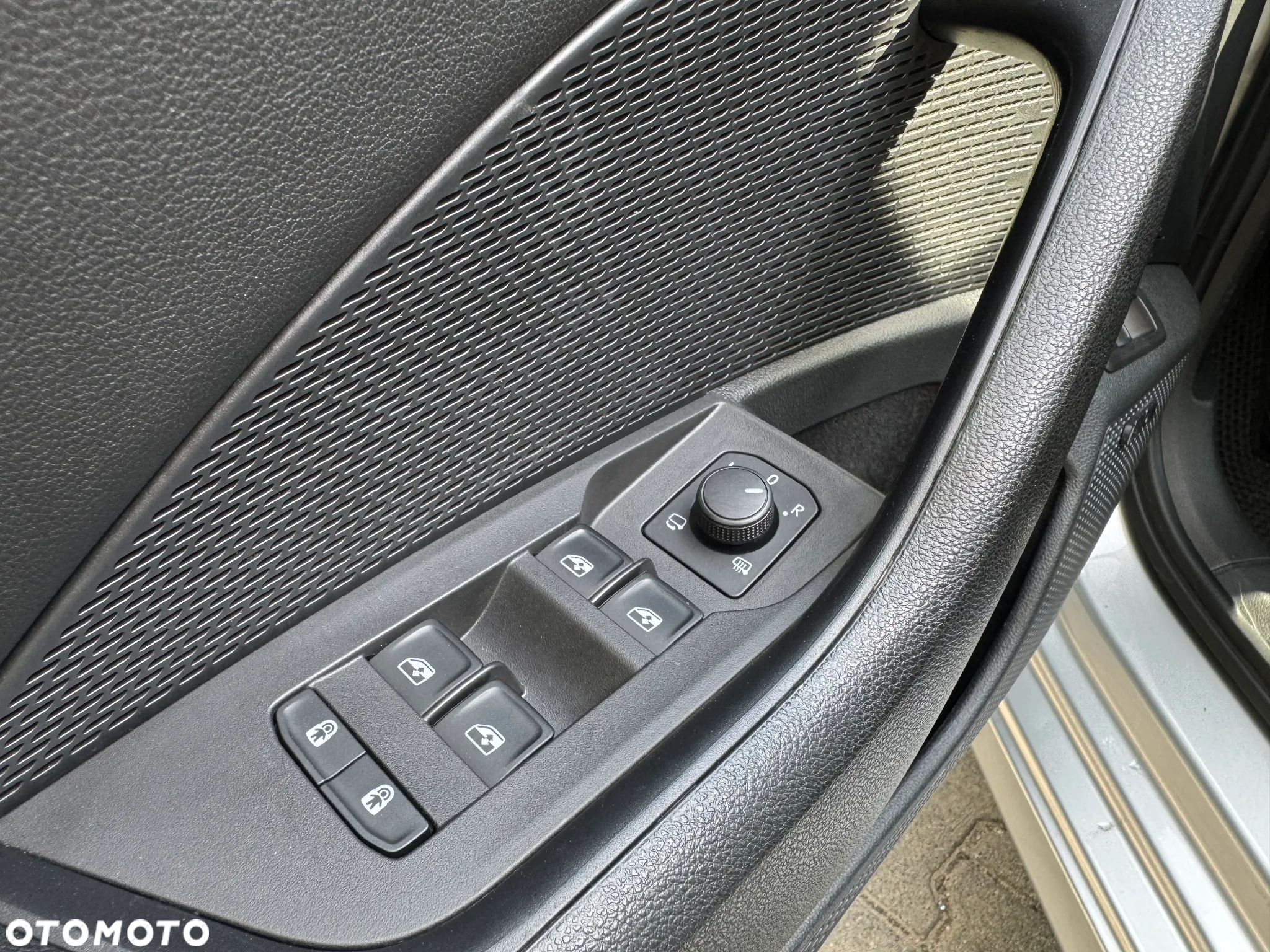 Skoda Octavia 2.0 TDI Style DSG - 10