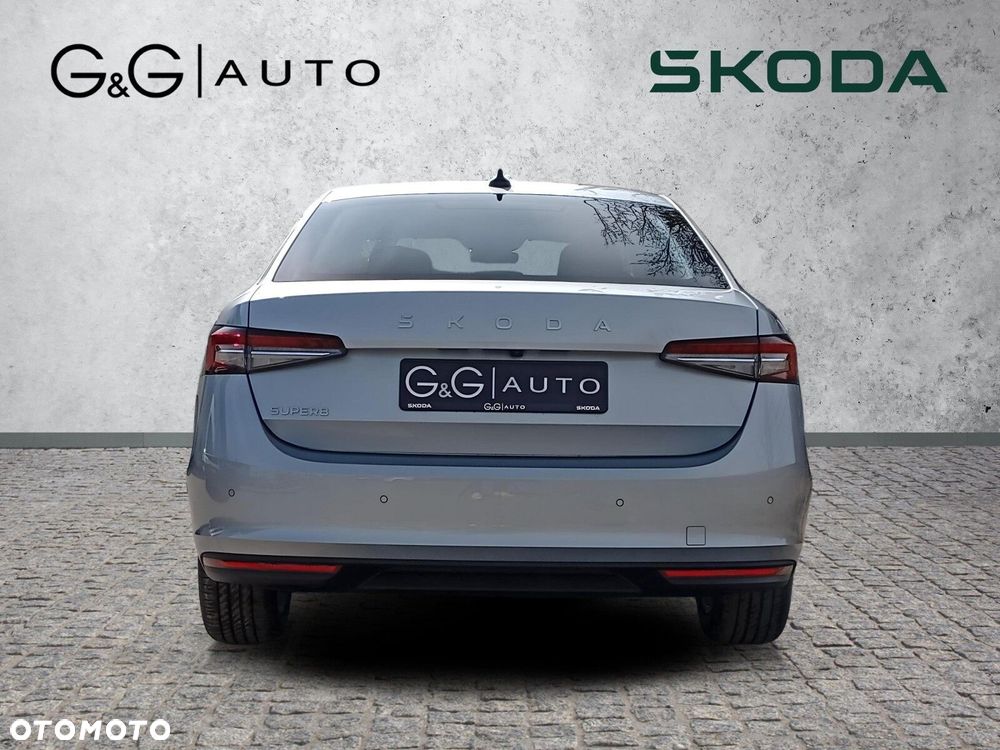 Skoda Superb 2.0 TDI SCR Edition 130 DSG - 5