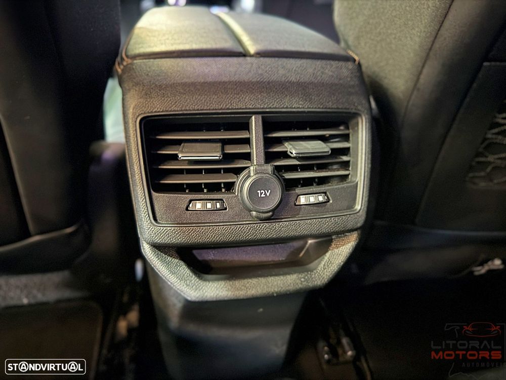 Peugeot 3008 1.2 PureTech GT Line EAT8 - 37