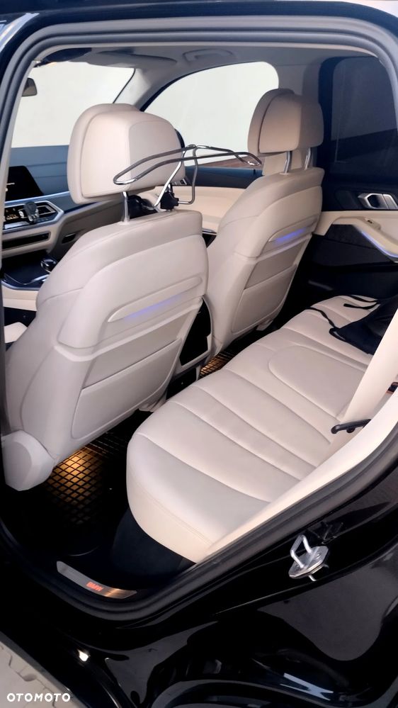 BMW X5 xDrive30d - 28