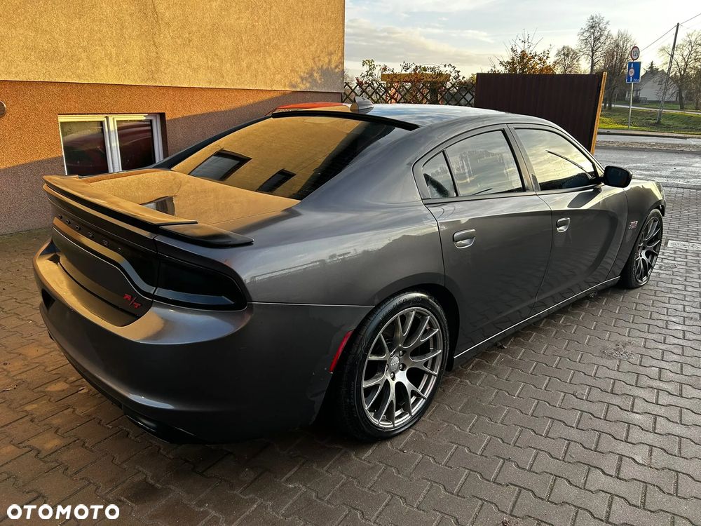 Dodge Charger - 6