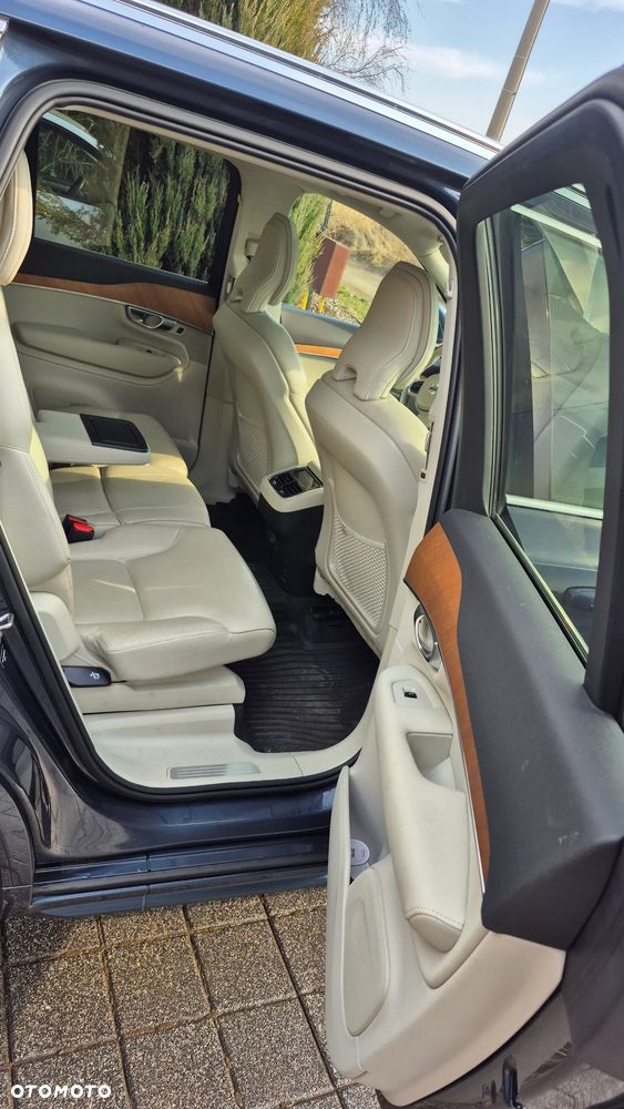 Volvo XC 90 T6 AWD Geartronic Momentum - 10