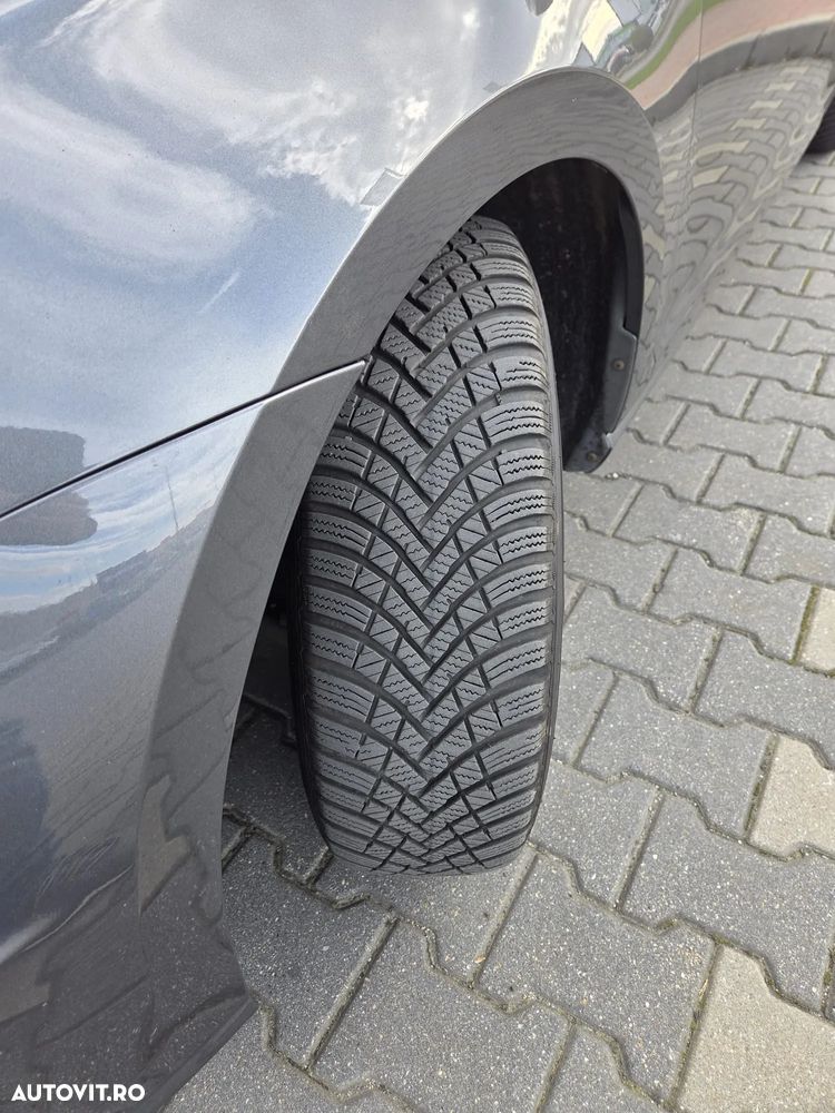 Volkswagen Golf 1.6 TDI Comfortline - 14