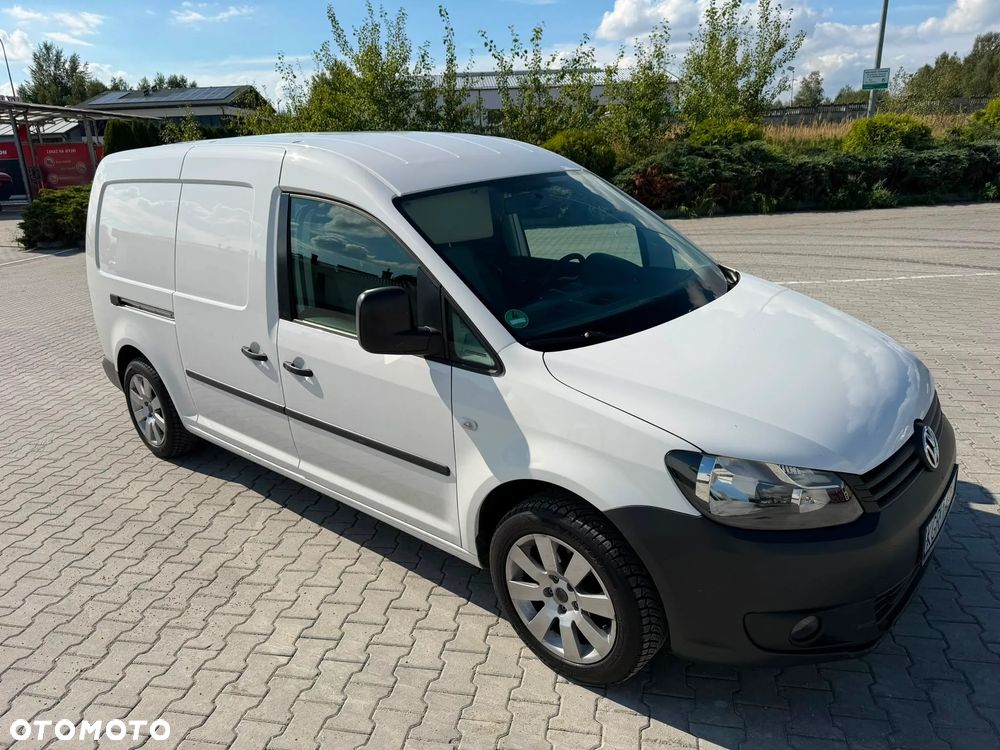 Volkswagen Caddy Maxi Comfortline BMT - 8