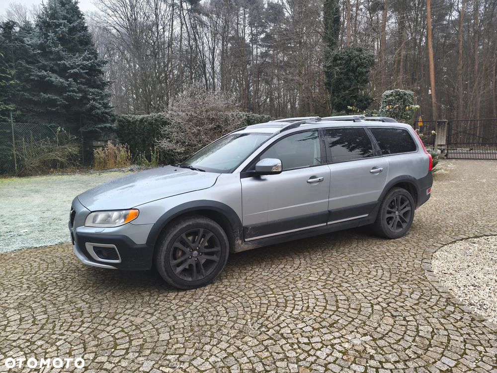 Volvo XC 70 - 2