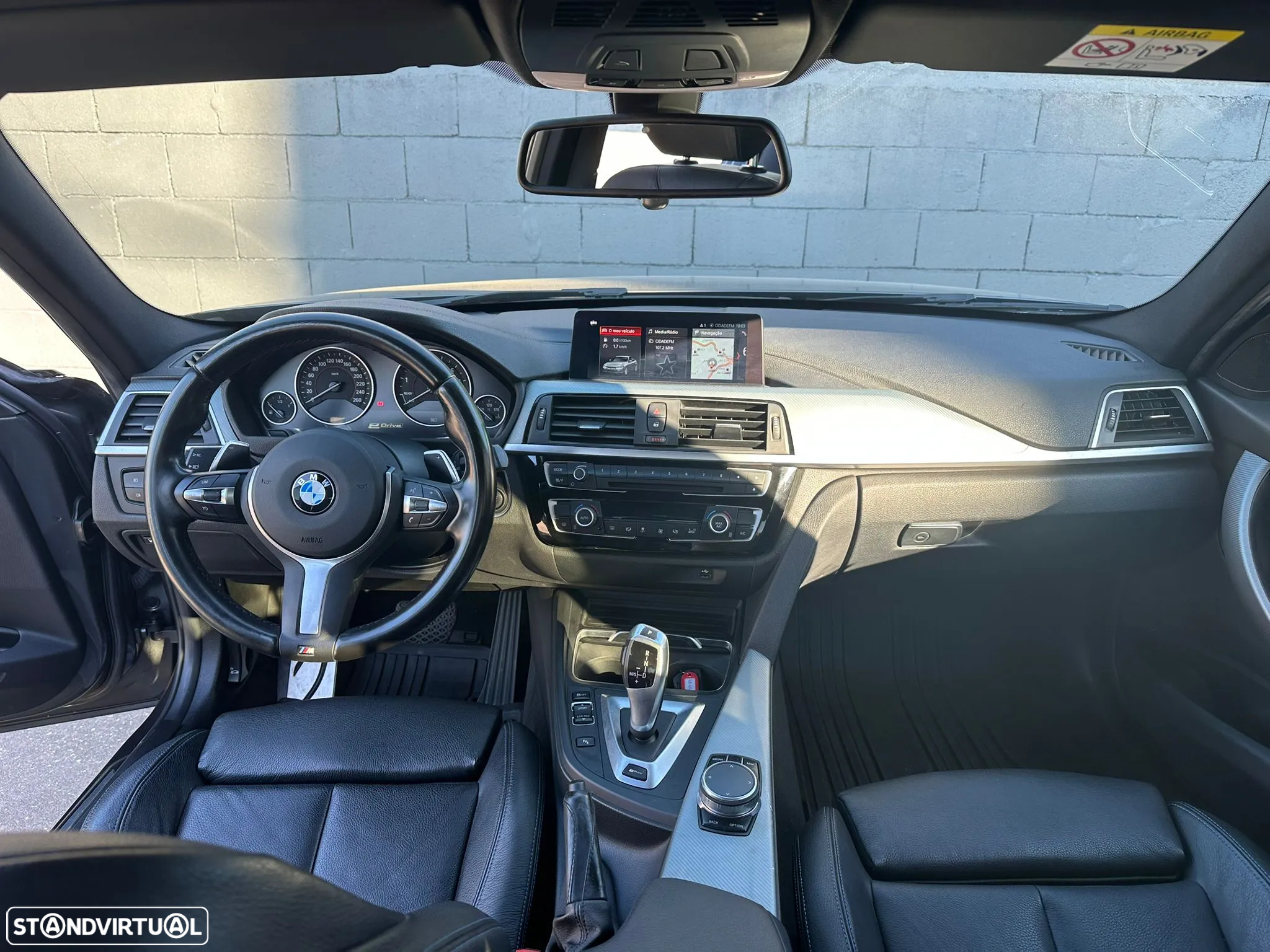 BMW 330 e iPerformance Pack M Shadow - 13