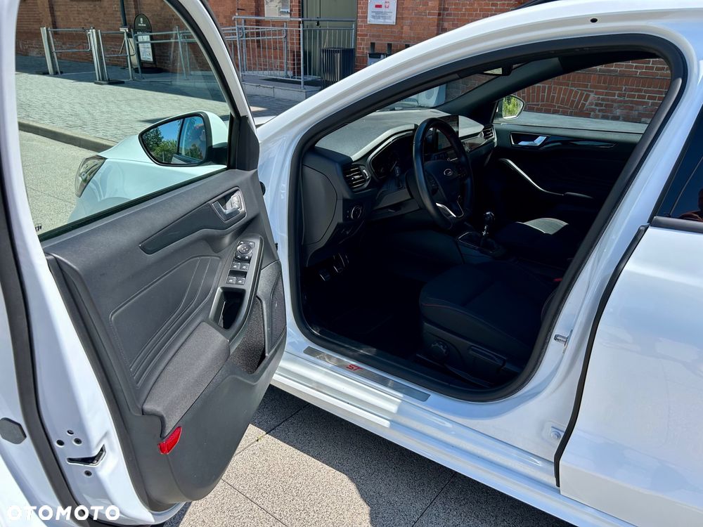 Ford Focus 1.5 EcoBoost ST-Line ASS - 13