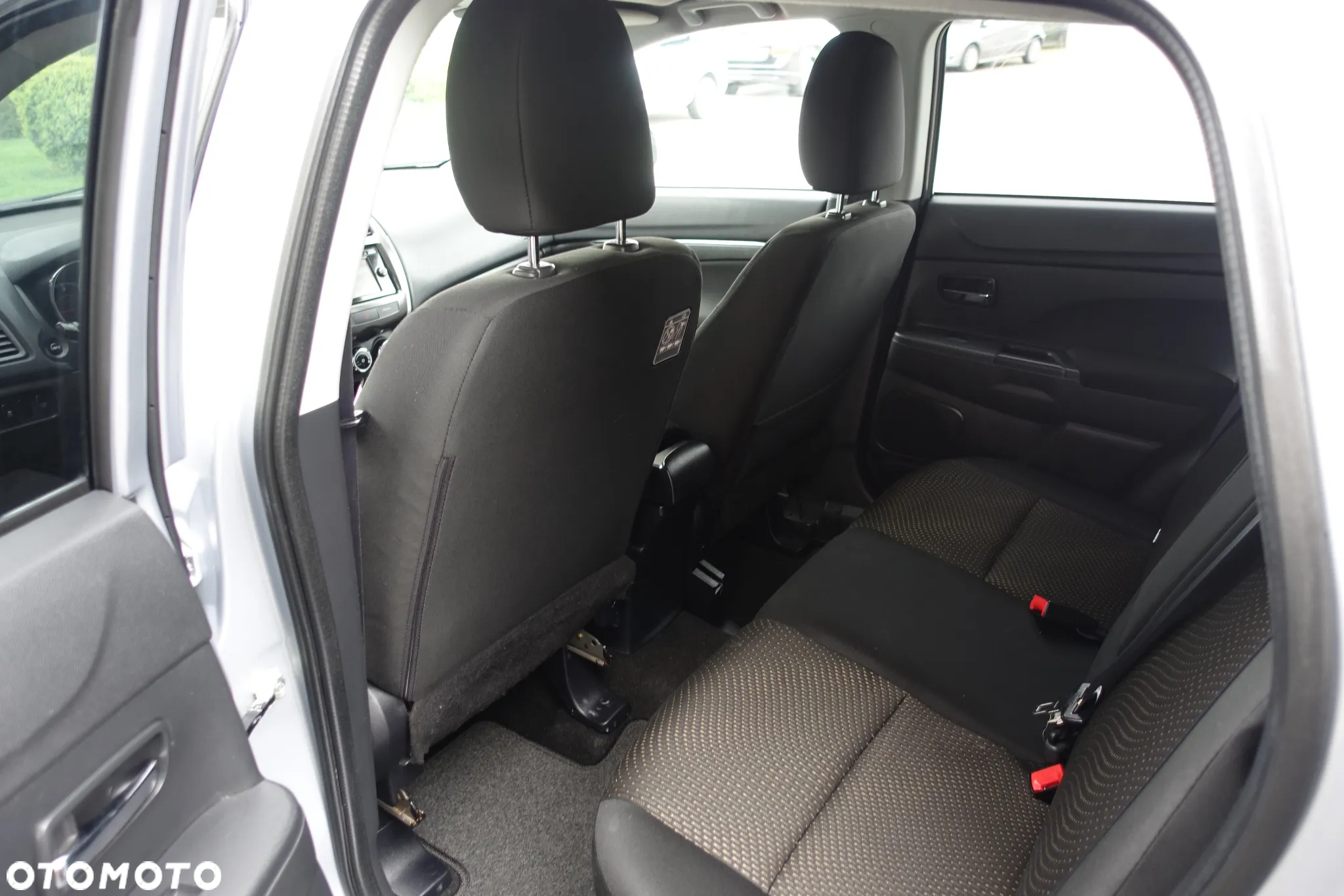 Mitsubishi ASX 1.8 DI-D 2WD Comfort Edition - 26