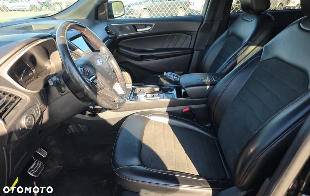 Ford Edge - 14
