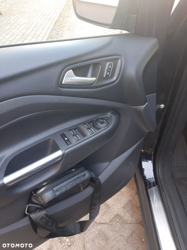 Ford Kuga ver-2-0-tdci-4wd-trend - 15