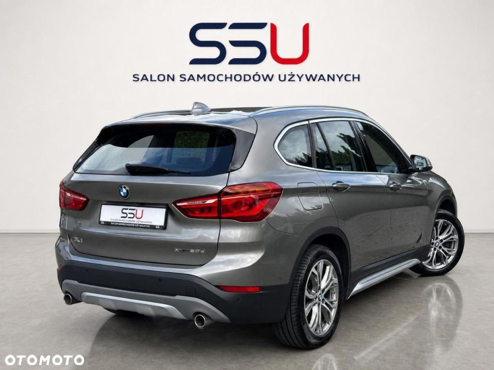 BMW X1 xDrive20d Sport Line - 5