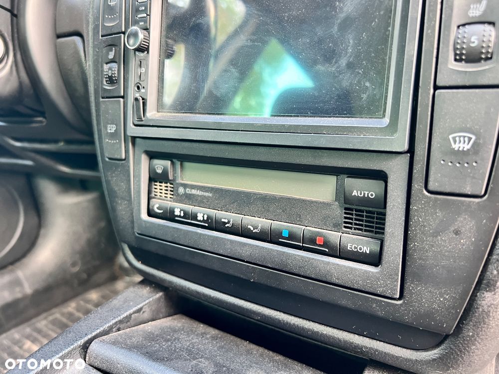 Volkswagen Passat - 8