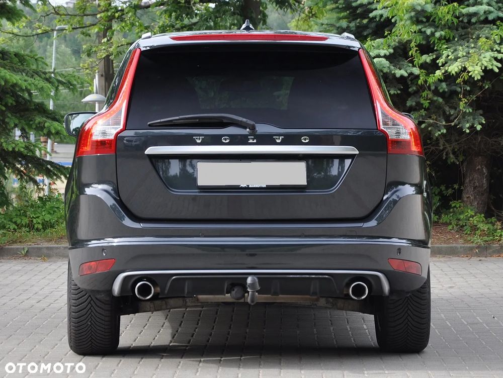 Volvo XC 60 D4 AWD R-Design Summum - 10