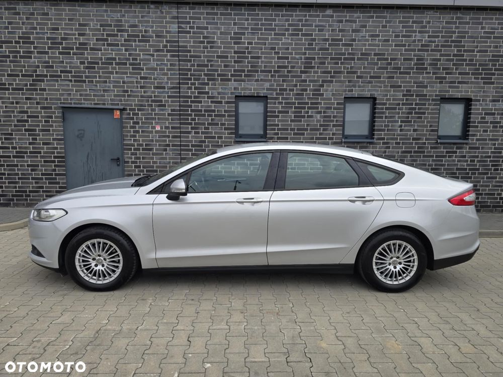 Ford Mondeo 2.0 TDCi Ambiente - 9