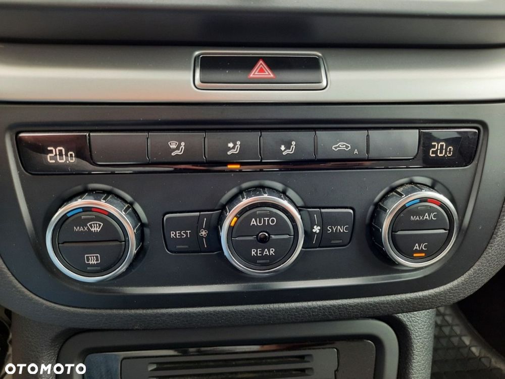 Volkswagen Sharan - 36