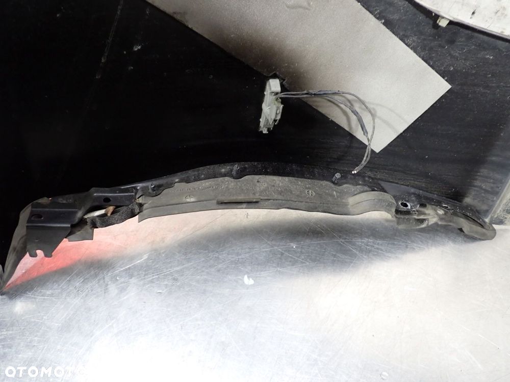 BŁOTNIK LEWY PRZEDNI INFINITI M37X KOL: GAC - 22