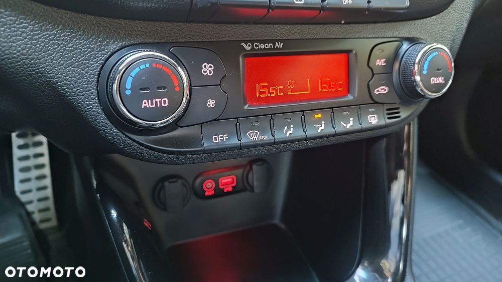 Kia Ceed 1.0 T-GDI ISG GT Line - 12