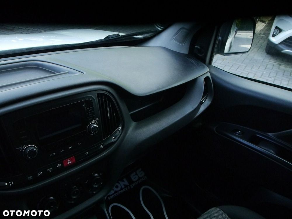 Fiat Doblo - 32