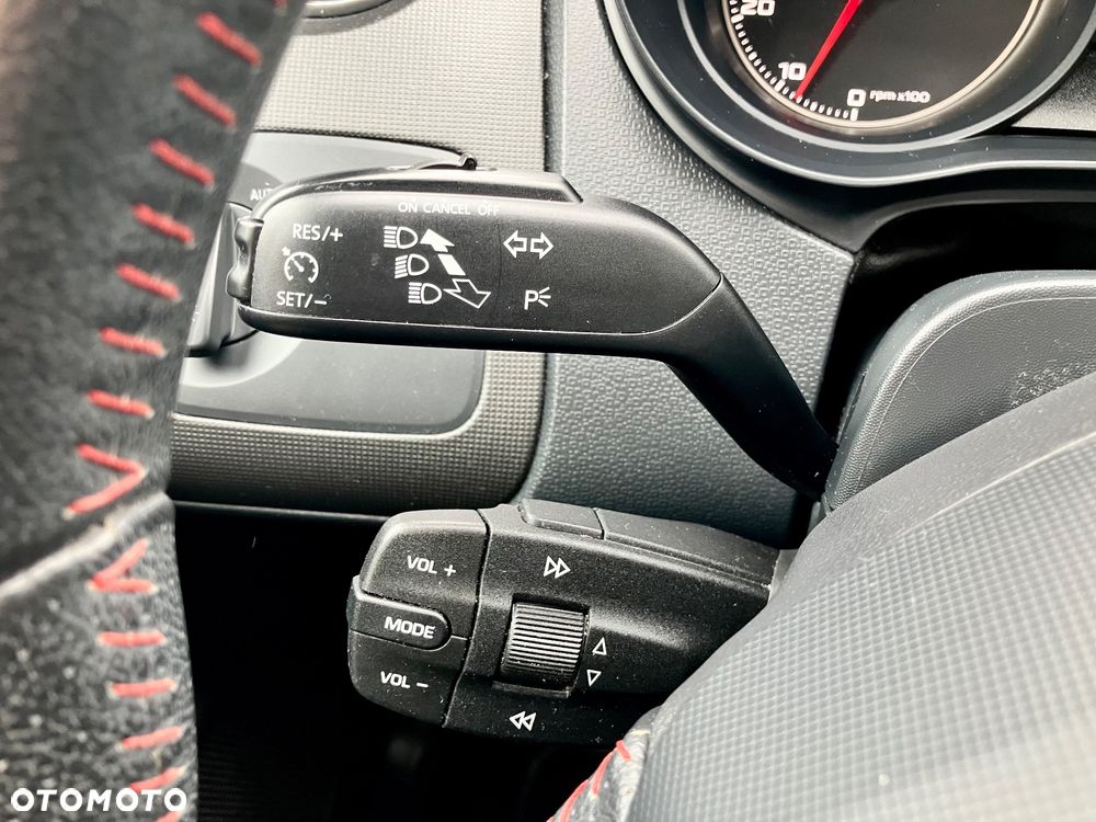 Seat Ibiza 1.2 TSI FR - 28