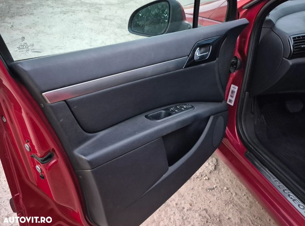 Peugeot 407 HDi 165 Automatik Business Line - 38