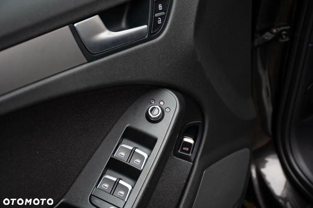 Audi A4 Limousine - 38