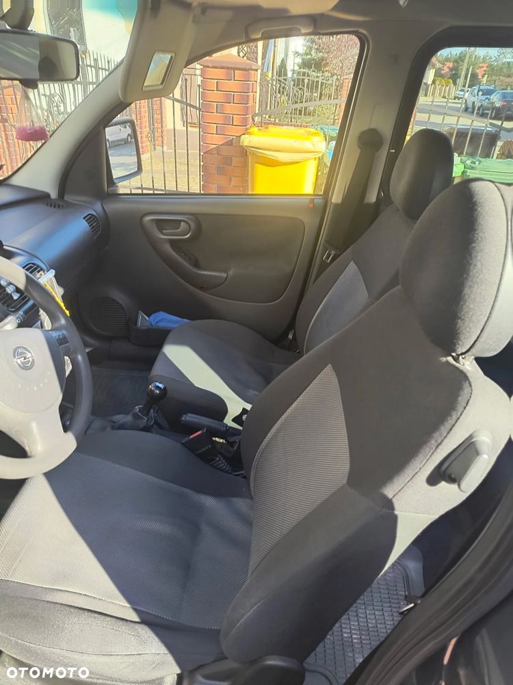 Opel Combo Tour - 7