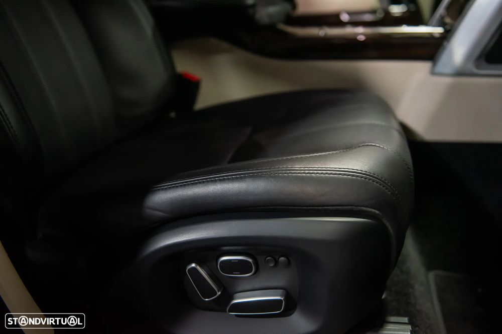 Land Rover Range Rover 4.4 SDV8 Vogue - 41
