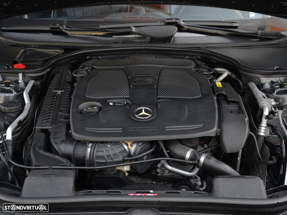 Mercedes-Benz SL 350 Standard - 24