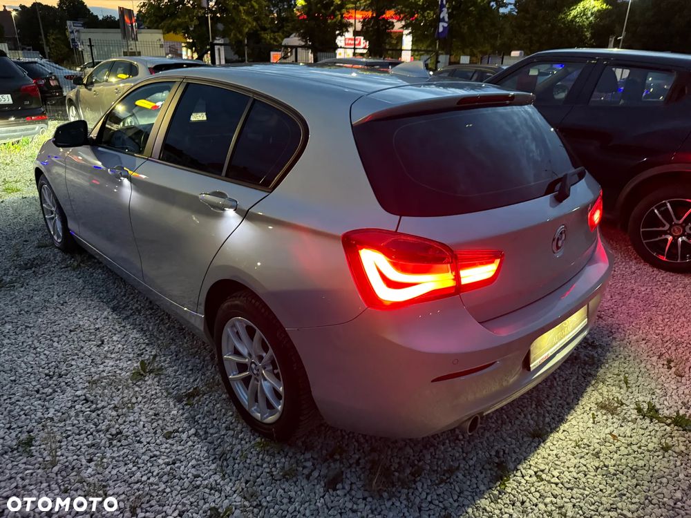 BMW Seria 1 116i Sport Line - 28