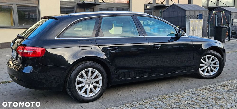 Audi A4 Avant 2.0 TDI DPF multitronic Attraction - 25