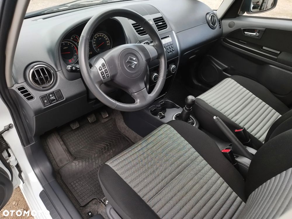 Suzuki SX4 1.6 VVT 4x2 City+ - 13