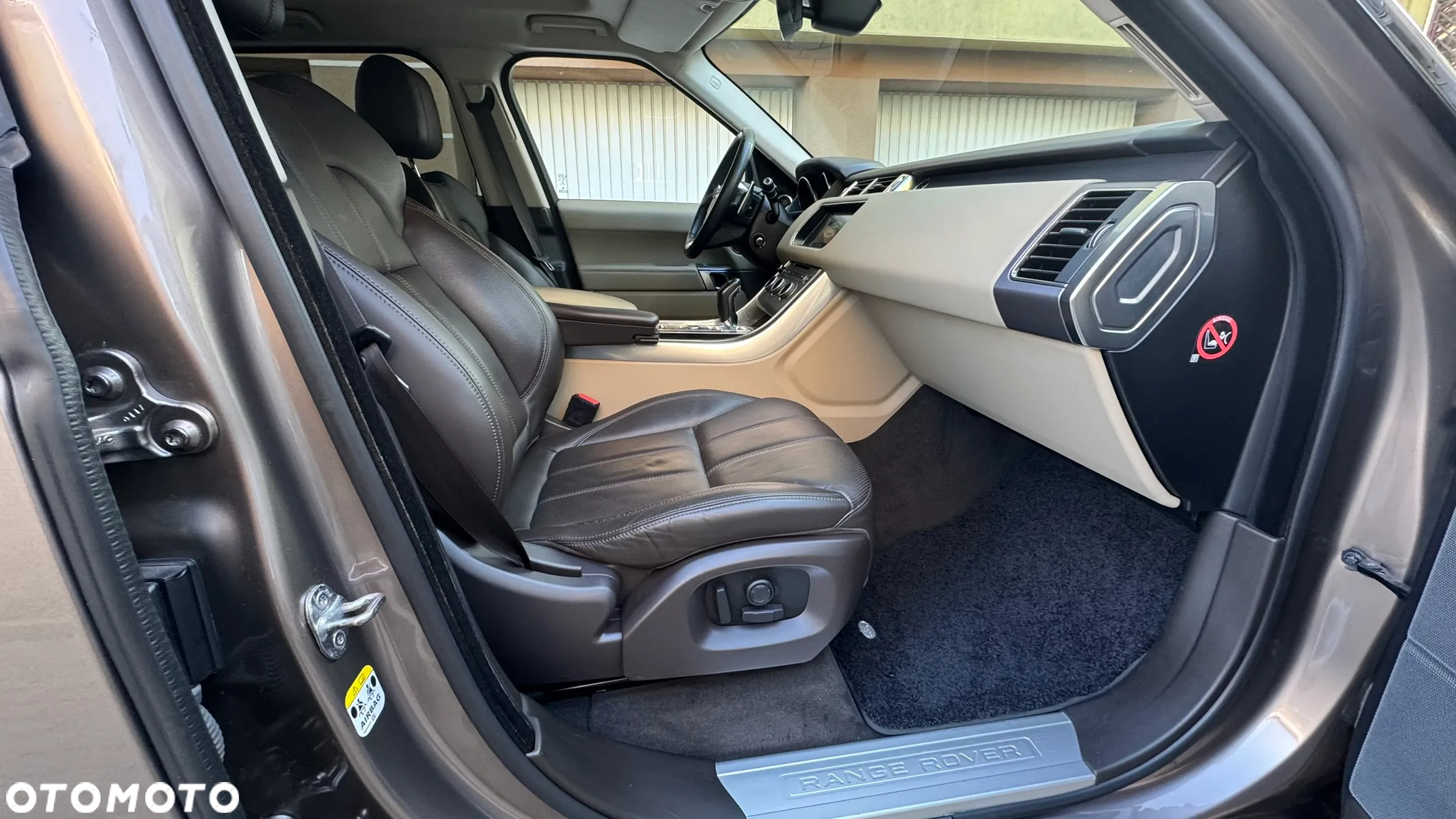 Land Rover Range Rover Sport S 2.0 SD4 HSE - 33