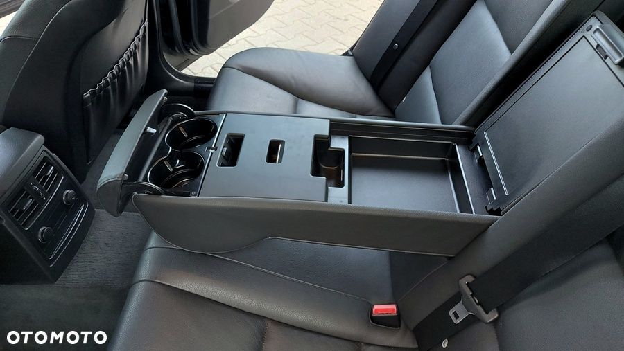 BMW Seria 5 520d Edition Fleet Exclusive - 26