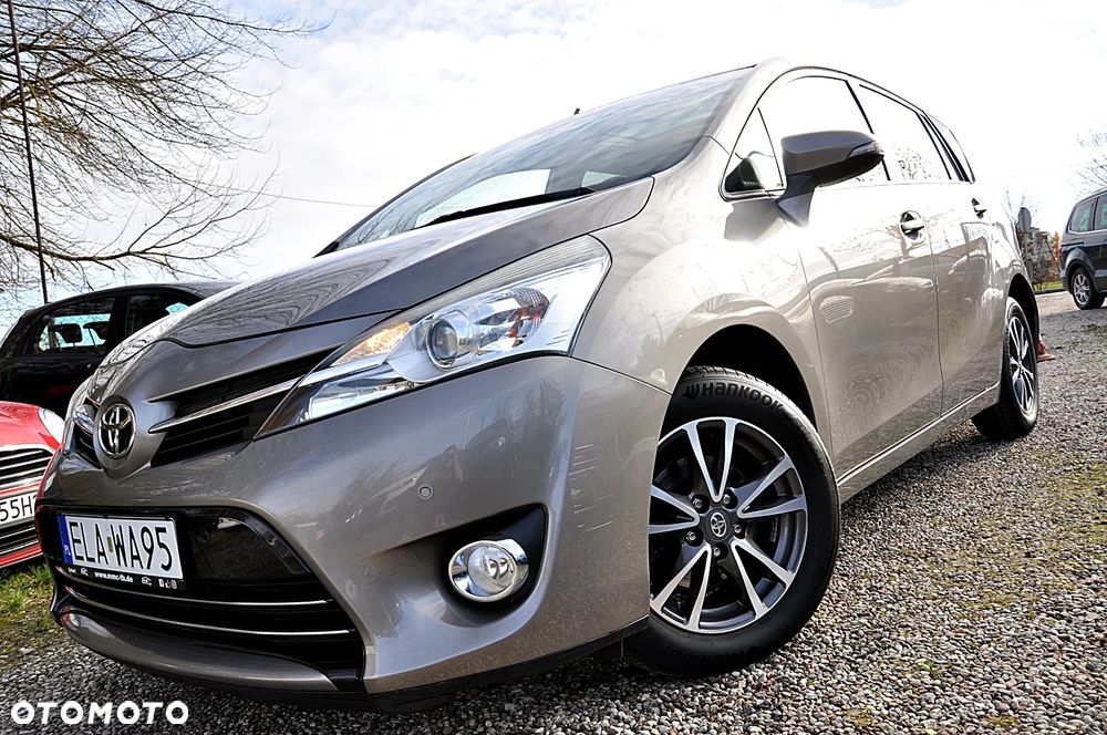 Toyota Verso 1.8 Prestige - 2