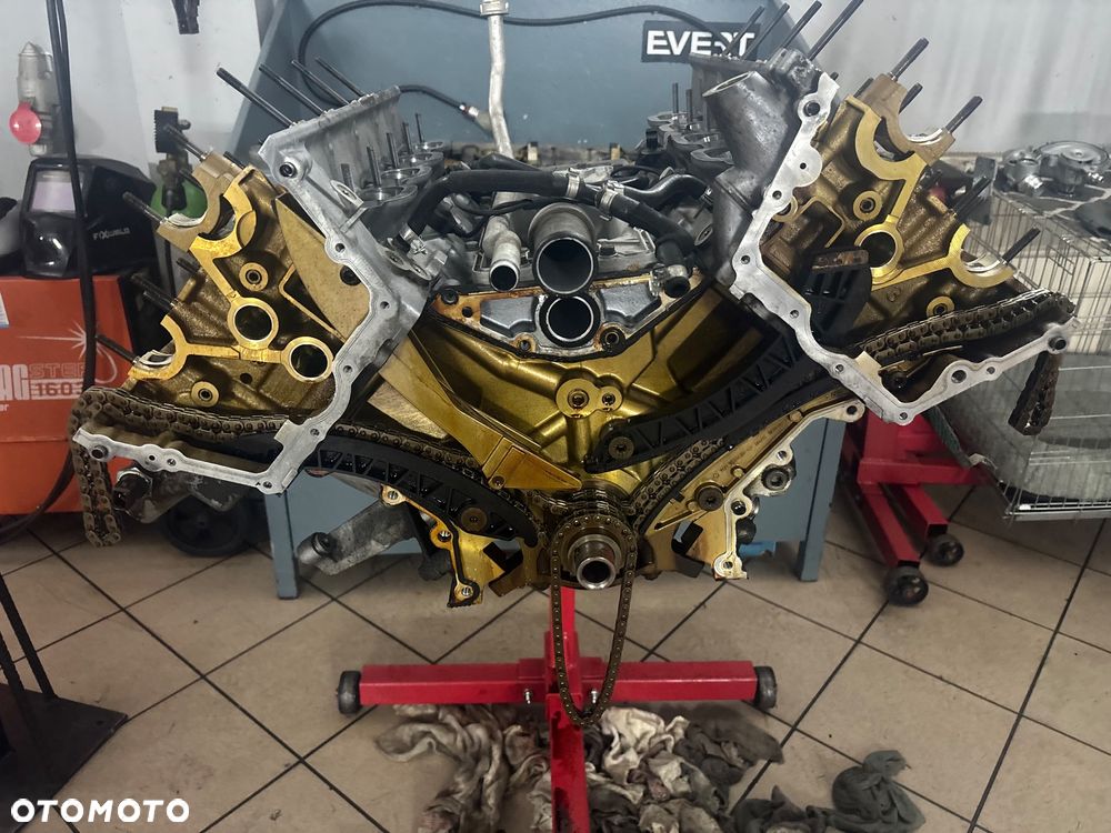 BMW X5 4.8i xDrive - 14