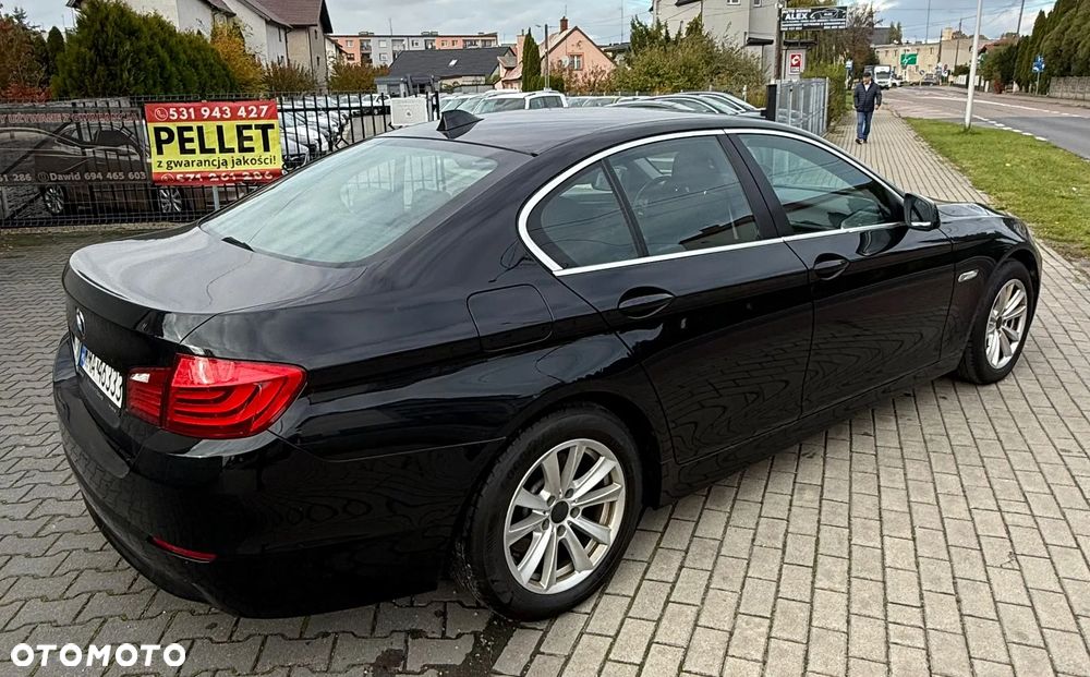 BMW Seria 5 520d - 7