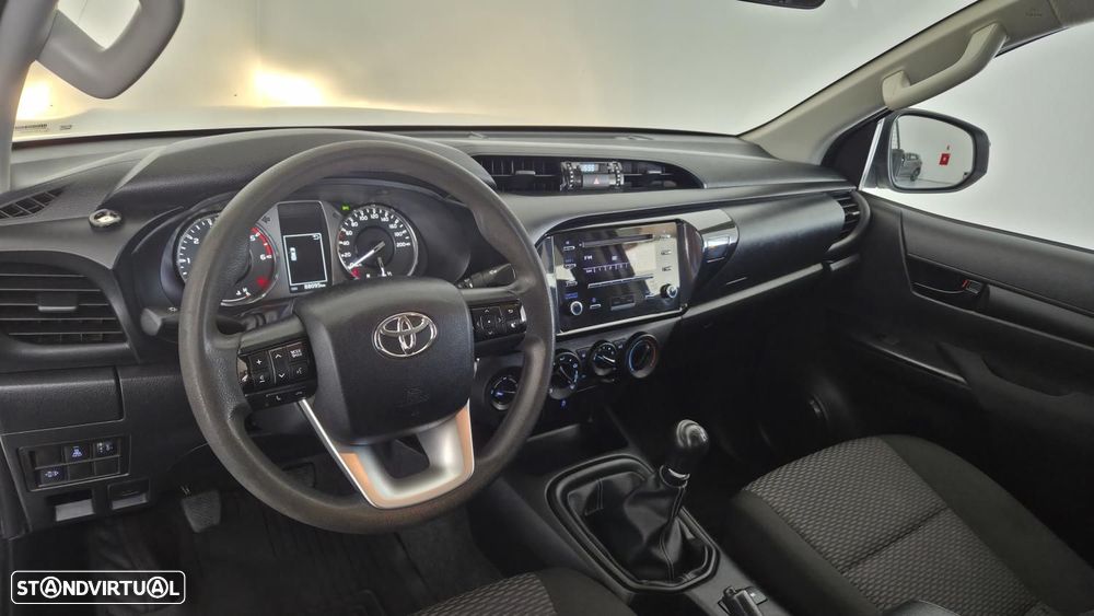 Toyota Hilux Extra-Cab 2.4 D-4D 4X4 - 9