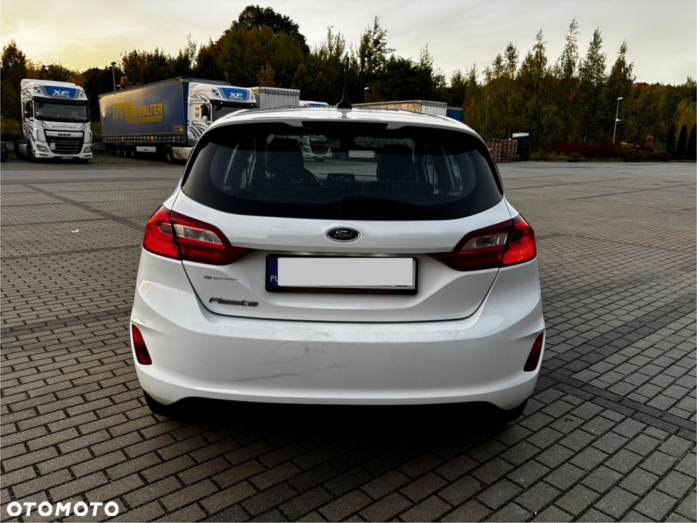 Ford Fiesta 1.5 TDCi SYNC Edition - 5