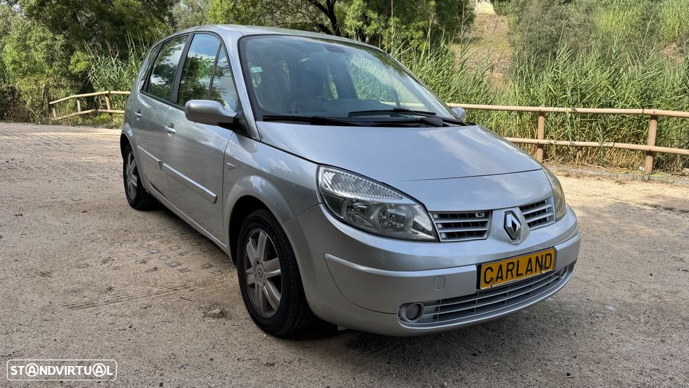 Renault Scénic 1.5 dCi SE Exclusive — fotografia 3